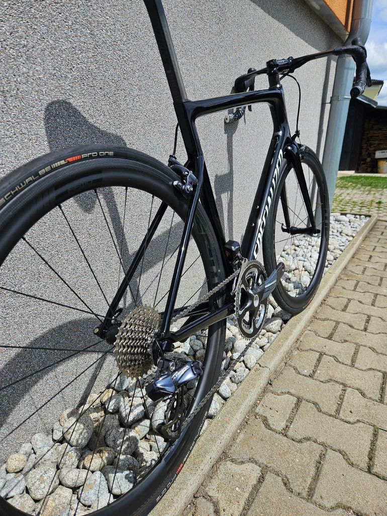 Used Specialized Tarmac Shimano Ultegra 2020 Road & Gravel, Black — image 4 of 11