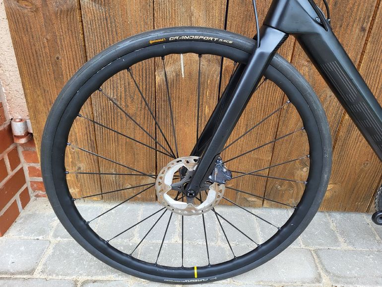 Used BMC Roadmachine FRS 2023 2023 Road & Gravel, Schwarz — image 7 of 11