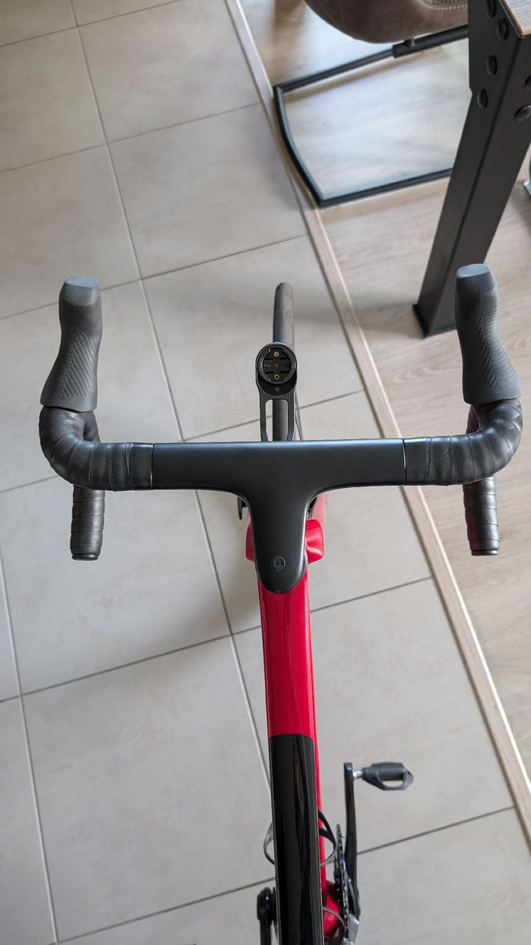 Used Canyon Ultimate CF SL 7 AXS 2024 2024 Road & Gravel — image 6 of 11