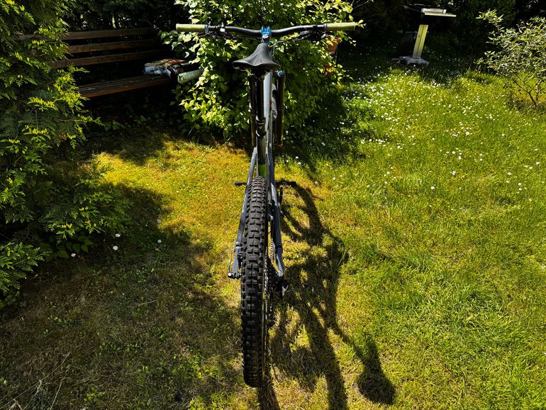 Used Cannondale Trigger 2 2018 2018 Mountainbike, Light Gray, 27.5 — image 9 of 16