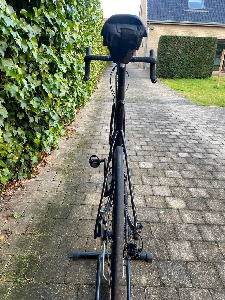 Used Specialized Tarmac SL6 Disc Sport 2020 2020 Road & Gravel — image 7 of 9