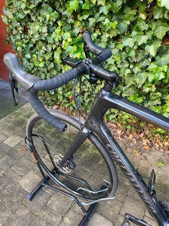 Used Specialized Tarmac SL6 Disc Sport 2020 2020 Road & Gravel — image 4 of 9