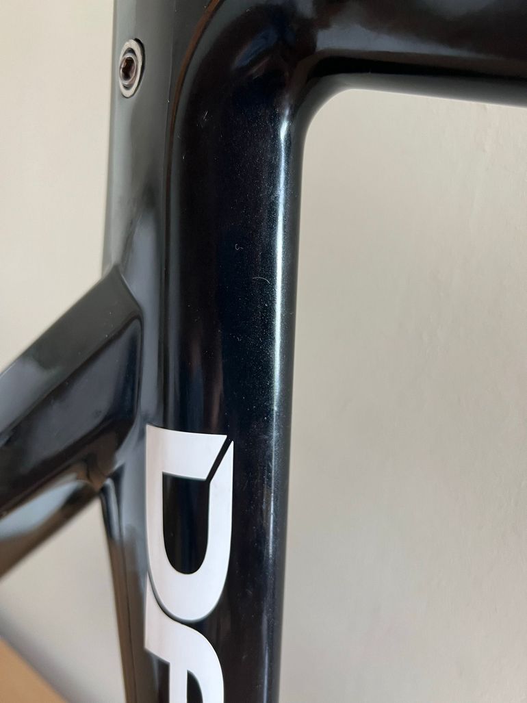 Used Dolan DF4 Carbon Track Bike - Alpina 2026 Frameset 2026 Road & Gravel, Black — image 9 of 15