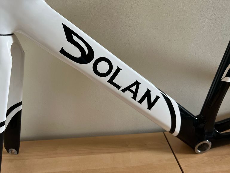 Used Dolan DF4 Carbon Track Bike - Alpina 2026 Frameset 2026 Road & Gravel, Black — image 11 of 15