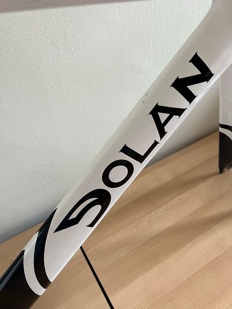 Used Dolan DF4 Carbon Track Bike - Alpina 2026 Frameset 2026 Road & Gravel, Black — image 5 of 15