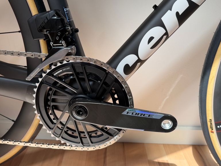 Used Cervélo R5 Red eTap AXS 2023 2023 Road & Gravel, Negro — image 5 of 10