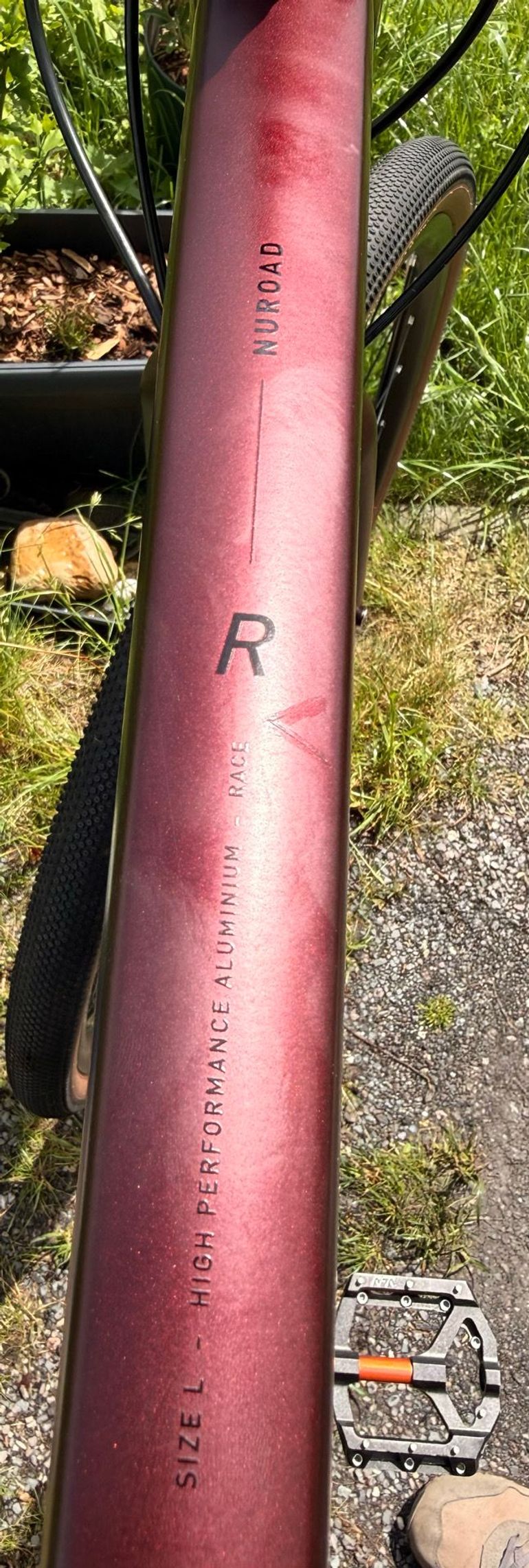 Used CUBE NUROAD, RACE 2025 2025 Road & Gravel — image 2 of 10