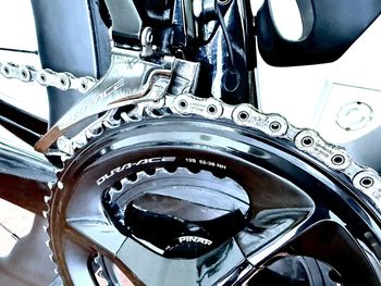 Used Pinarello DOGMA F DURA ACE Di2 Disc 2024 2024 Road & Gravel, Black — image 10 of 13