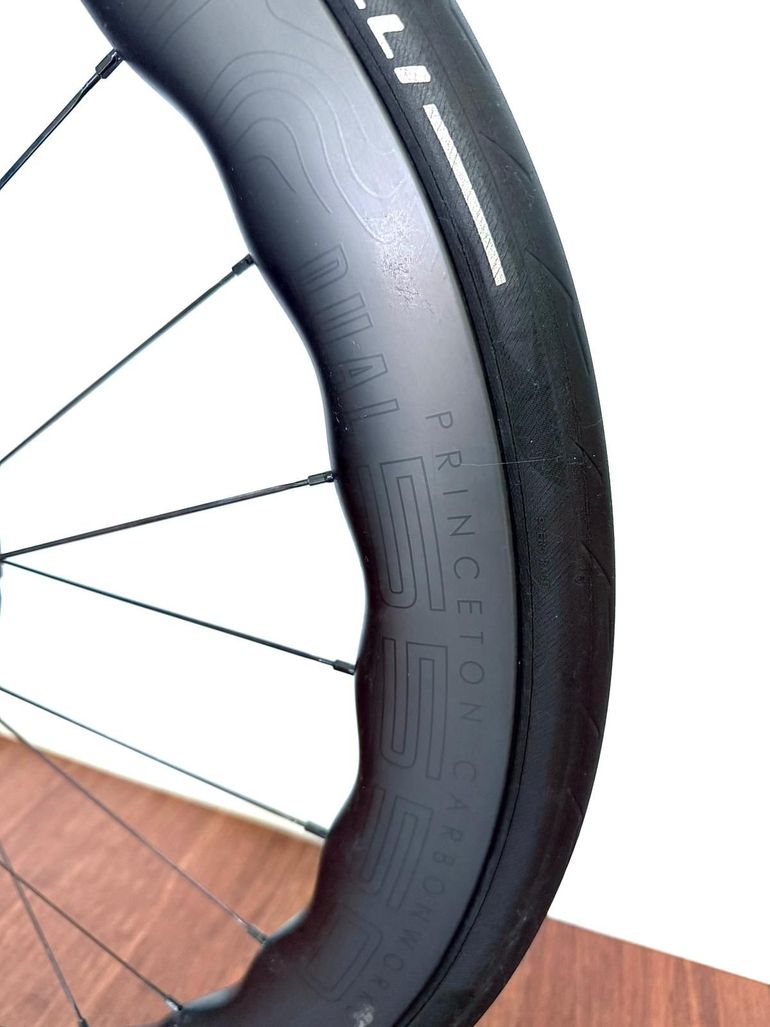 Used Pinarello DOGMA F DURA ACE Di2 Disc 2024 2024 Road & Gravel, Black — image 2 of 13