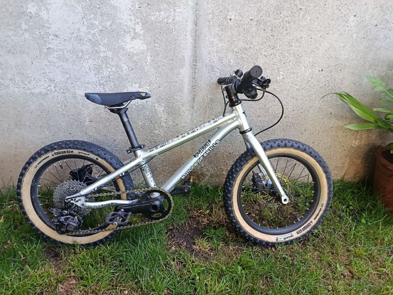Used Early Rider Early Rider Custom 2022 Youth, Grigio chiaro — image 1 of 3