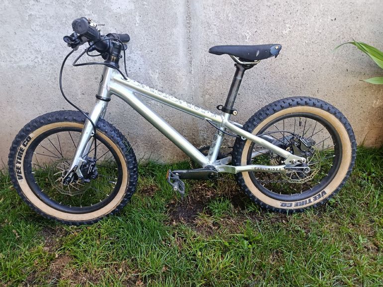 Used Early Rider Early Rider Custom 2022 Youth, Grigio chiaro — image 2 of 3