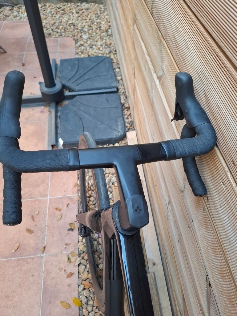 Used Colnago C68 Road Shimano Ultegra Di2 2025 2025 Road & Gravel — image 7 of 8
