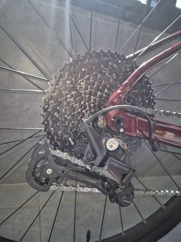 Used Marin DSX 2 2025 2025 Road & Gravel, Red — image 9 of 10