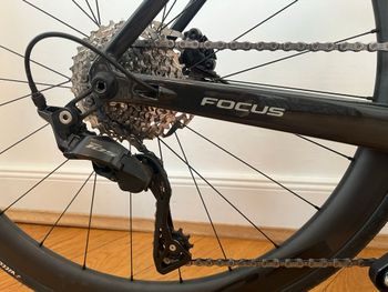 Used Focus IZALCO MAX 8.8 2024 2024 Road & Gravel — image 3 of 14