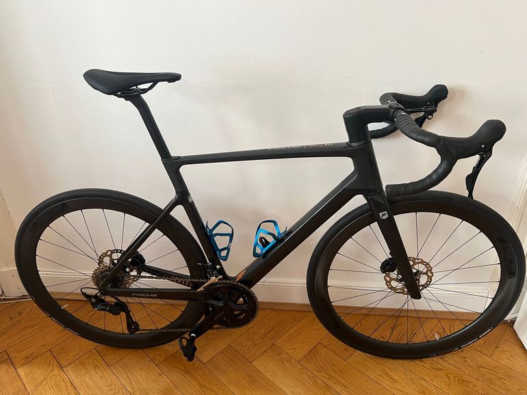 Used Focus IZALCO MAX 8.8 2024 2024 Road & Gravel — image 1 of 14