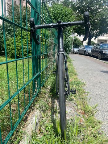 Used Focus IZALCO MAX 8.8 2024 2024 Road & Gravel, Schwarz — image 4 of 4