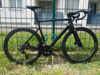 Used Focus IZALCO MAX 8.8 2024 2024 Road & Gravel