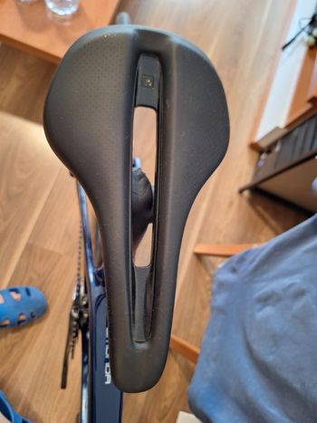 Used Trek Émonda SL 5 2023 2023 Road & Gravel, Blue — image 4 of 8