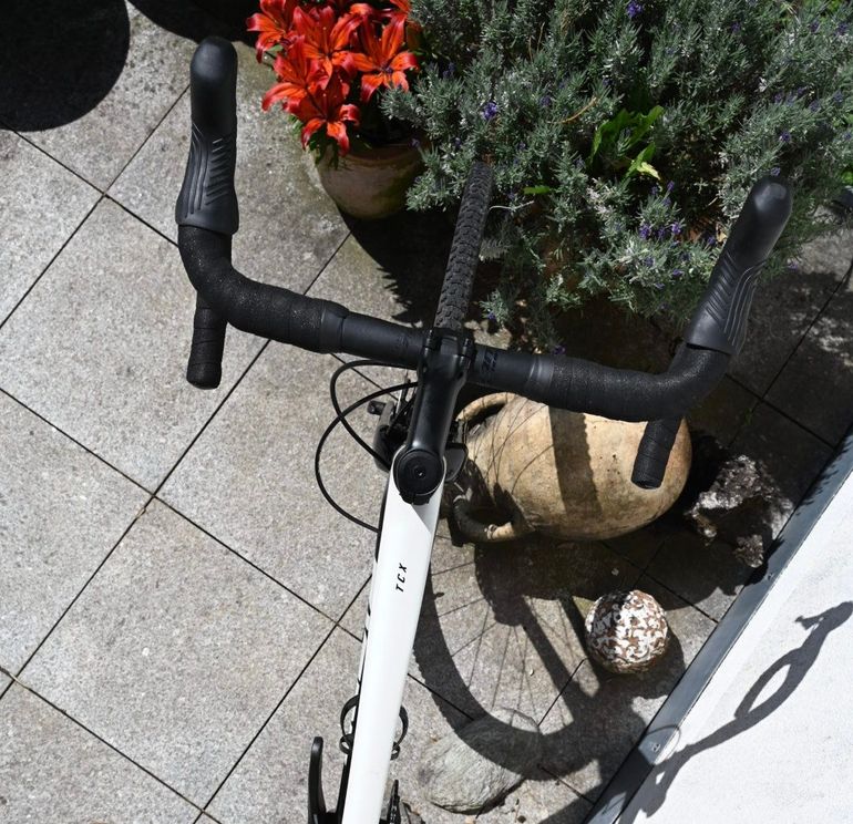 Used Giant TCX, Advanced Pro 1 2021 2021 Road & Gravel, Black — image 3 of 6