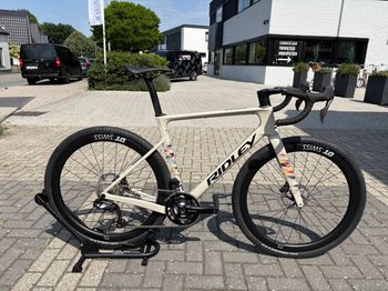 Used Ridley Ridley Astr En Astr RS Carbon Gravelbike, Size S And M, Sram Of Shimano, DT Swiss GRC1400 Wheelset, New 2026 Road & Gravel, Green — image 5 of 9