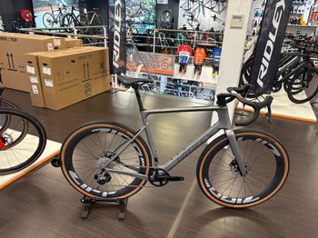 Used Ridley Ridley Astr En Astr RS Carbon Gravelbike, Size S And M, Sram Of Shimano, DT Swiss GRC1400 Wheelset, New 2026 Road & Gravel, Green — image 4 of 9