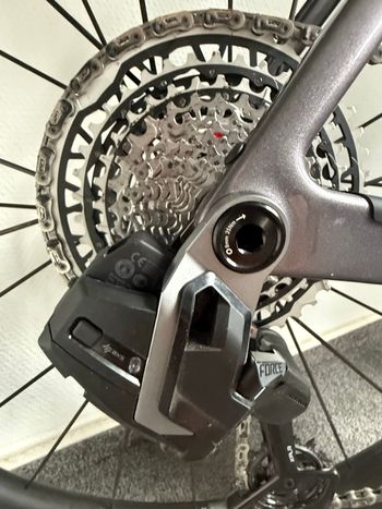 Used Canyon Grail CF SLX 8 AXS 2025 2025 Road & Gravel, Light Gray — image 11 of 16