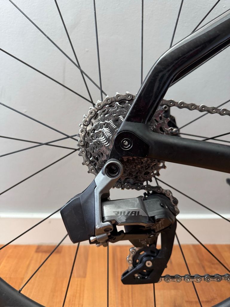 Used Argon 18 E-119 Tri+ Disc SRAM Force AXS 2024 2024 Road & Gravel, Schwarz — image 3 of 5