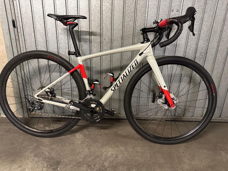 Used Specialized Men's Diverge Comp 2019 2019 Road & Gravel, Bianco — image 1 of 10