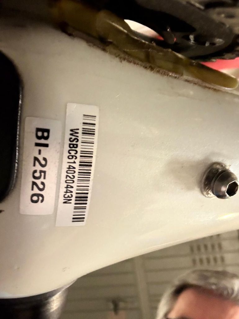 Used Specialized Men's Diverge Comp 2019 2019 Road & Gravel, Bianco — image 7 of 10