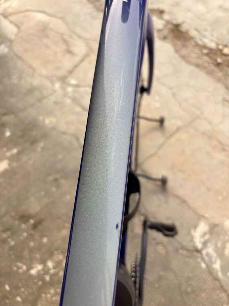 Używany Giant Propel Advanced 1 2024 2024 Road & Gravel — zdjęcie 12 z 15