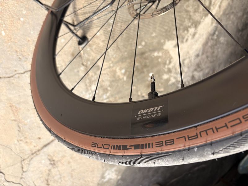 Używany Giant Propel Advanced 1 2024 2024 Road & Gravel — zdjęcie 15 z 15