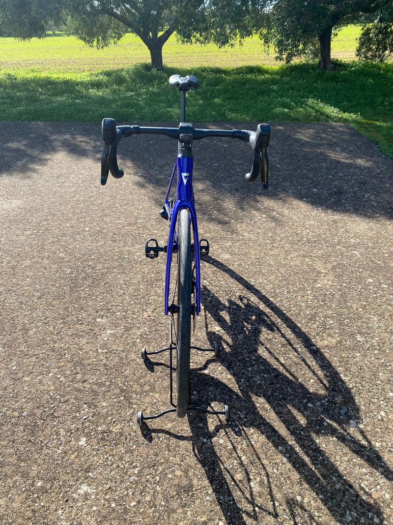 Używany Giant Propel Advanced 1 2024 2024 Road & Gravel — zdjęcie 3 z 15
