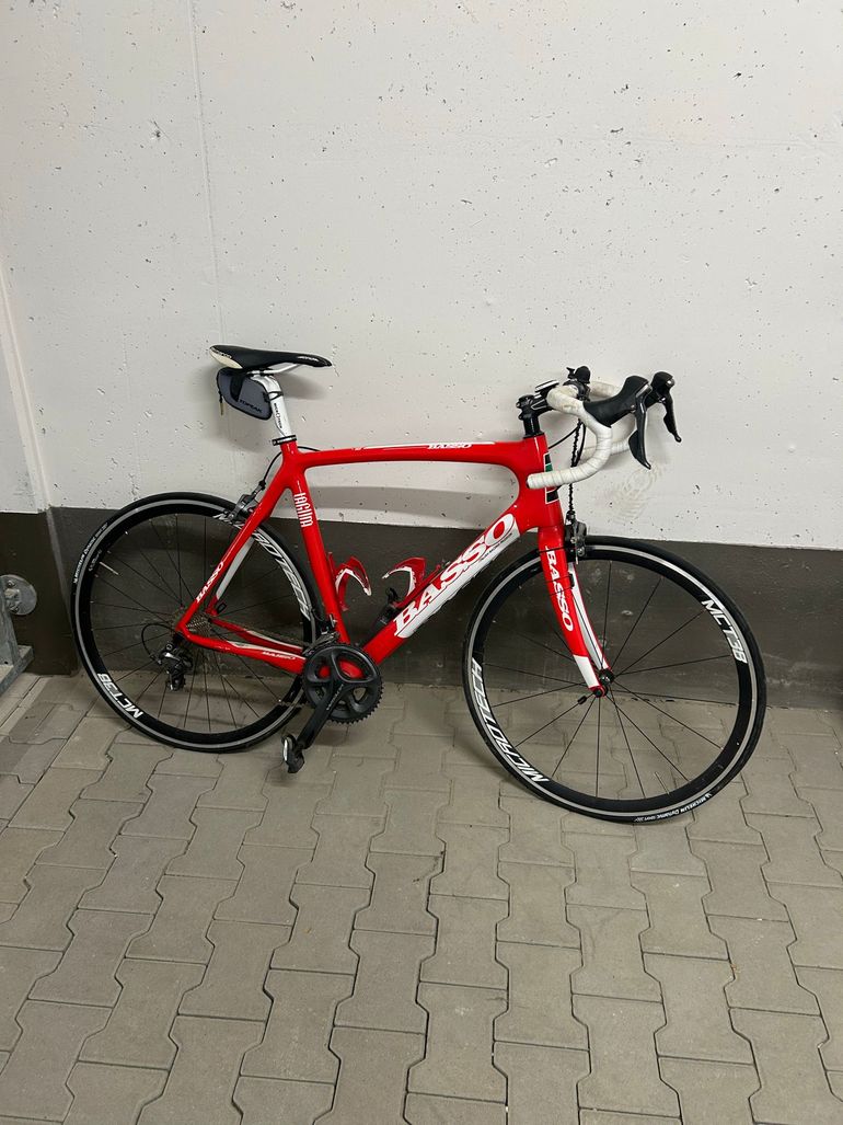 Used Basso Basso Custom Shimano Ultegra 2015 Road & Gravel, Rosso — image 1 of 4