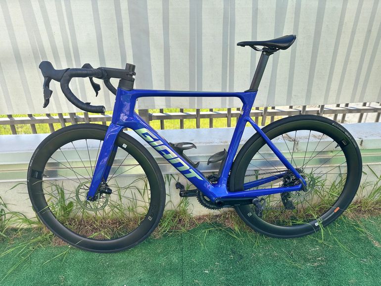 Used Giant Propel Advanced 1 2024 2024 Road & Gravel — image 3 of 12