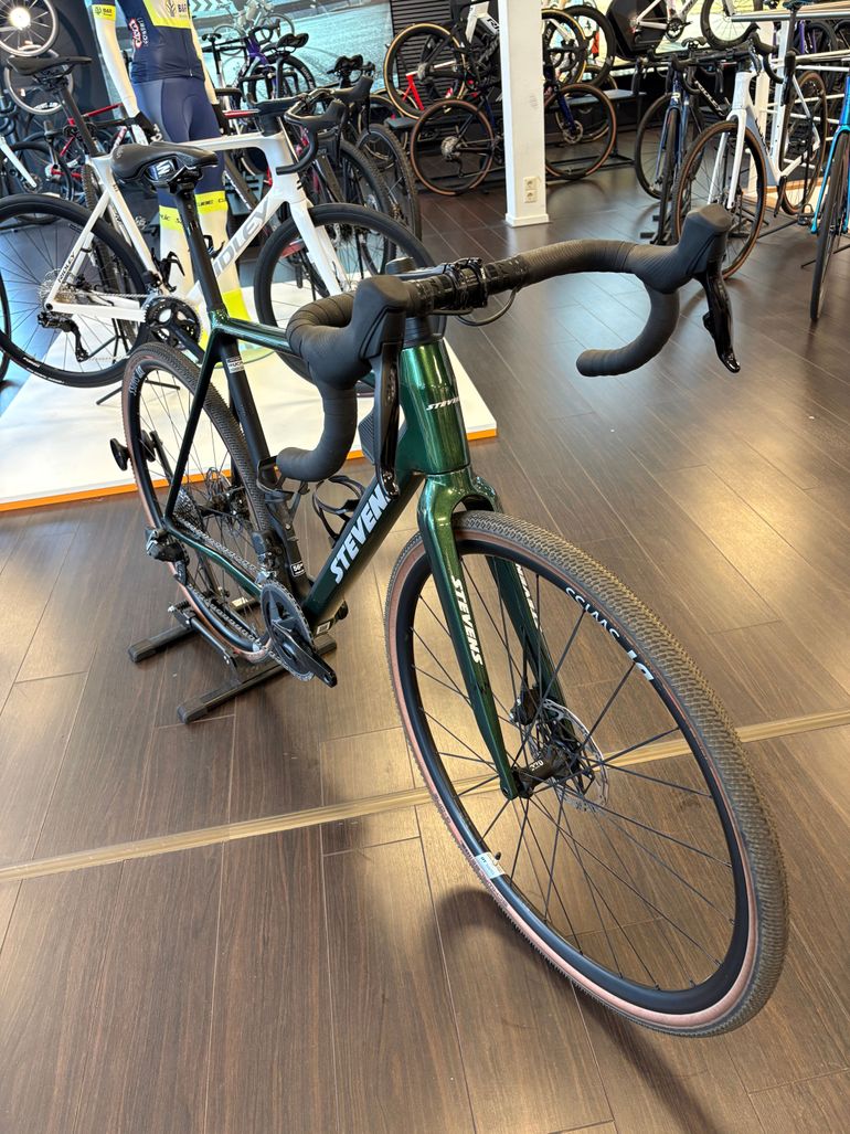 Used Stevens Stevens Super Prestige Carbon Cyclocrossbike 2026, Size 56, Demobike, Sram Rival Axs 2x12 2026 Road & Gravel — image 5 of 8