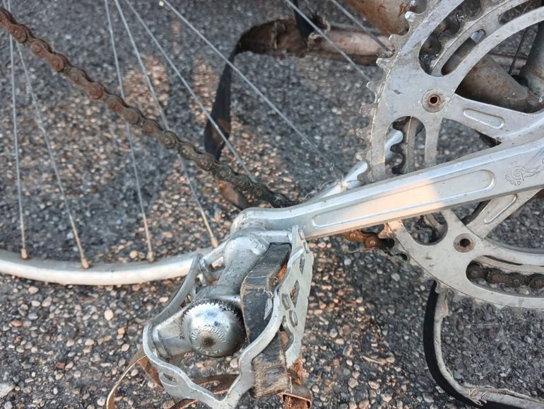 Used record Record Custom Other Campagnolo 1980 Road & Gravel — image 4 of 13