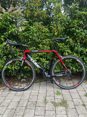 Używany CUBE LITENING C:62 Pro 2018 2018 Road & Gravel — zdjęcie 2 z 6