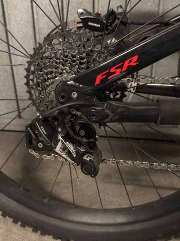 Used Specialized Turbo Levo SRAM GX 2018 Mountainbike, Red, 27.5 (650B) — image 4 of 14