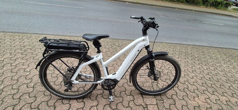 Used Riese & Müller Charger3 Mixte GT touring 2022 2022 Urban — image 1 of 6