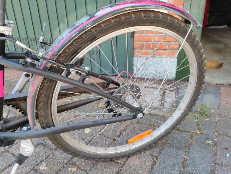 Used B Twin 500 2020 Youth — image 3 of 9