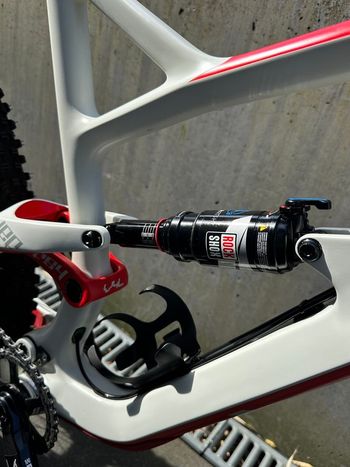 Used YT Industries Jeffsy 29 CF 2018 2018 Mountainbike, Weiß, 29 — image 9 of 10