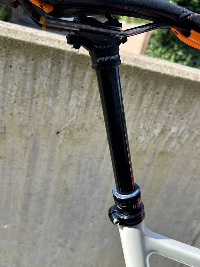 Used YT Industries Jeffsy 29 CF 2018 2018 Mountainbike, Weiß, 29 — image 3 of 10