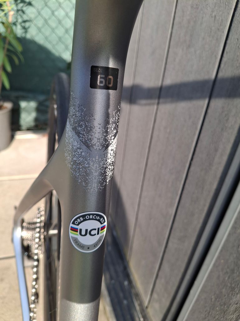 Used Orbea ORCA M30 2023 2023 Road & Gravel, Gris claro — image 3 of 14