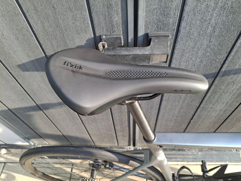 Used Orbea ORCA M30 2023 2023 Road & Gravel, Gris claro — image 4 of 14