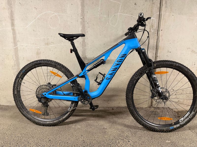 Used Canyon Neuron CF 8 2023 2023 MTB