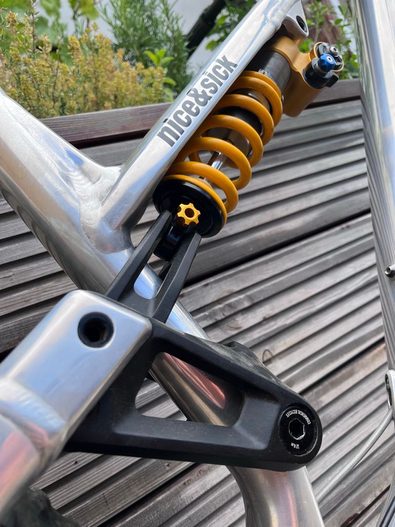 Used Commencal META AM 29 OHLINS 2021 2021 Mountainbike — image 10 of 28