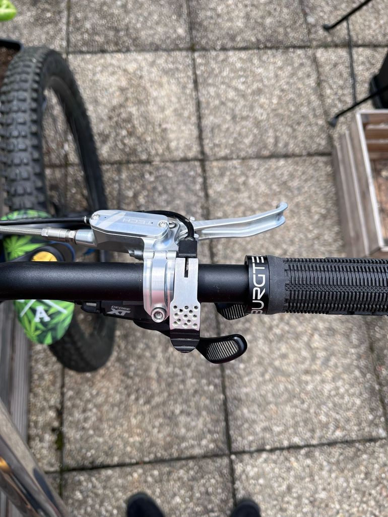 Used Commencal META AM 29 OHLINS 2021 2021 Mountainbike — image 4 of 28