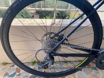 Used CUBE ATTAIN RACE 2023 2023 Road & Gravel — image 3 of 6
