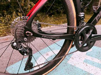 Used Pinarello Pinarello Dogma F8 Disk 2018 Road & Gravel, Black — image 6 of 10