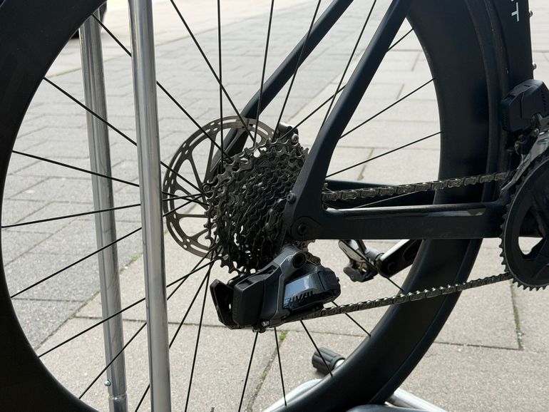 Used Storck Aerfast3 Pro Disc SRAM Rival eTap AXS Quarq 2x12 2024 2024 Road & Gravel, Black — image 13 of 15